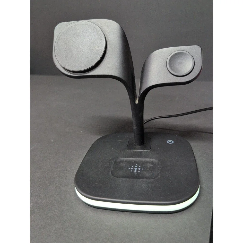 EXW YM-UD22 Magnetic Type C Portable Wireless Charging Station. Lights Up